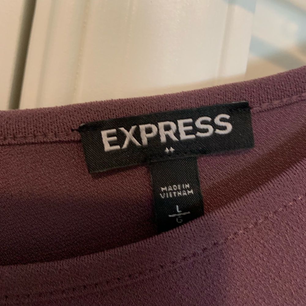 Express top - Picture 2 of 3